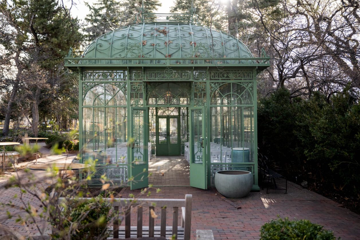 Denver botanic garden wedding spring, denver botanic garden wedding solarium
